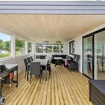 Constantin - 500m From The Sea By Interhome Nyaraló *