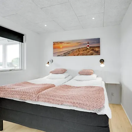 Constantin - 500m From The Sea By Interhome *