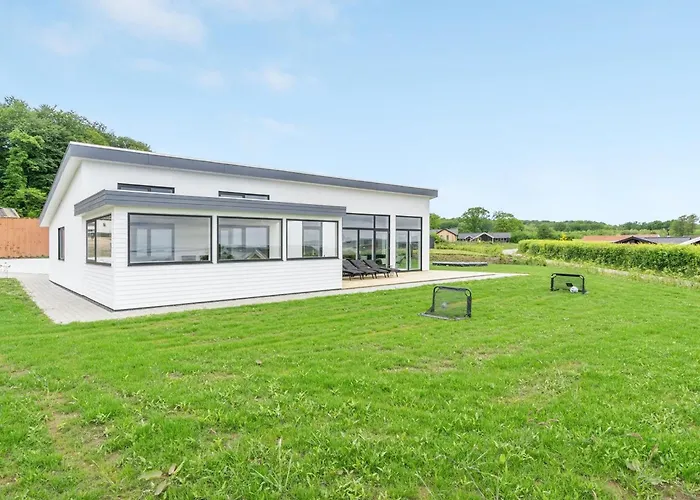 Holiday home Constantin - 500m From The Sea By Interhome *